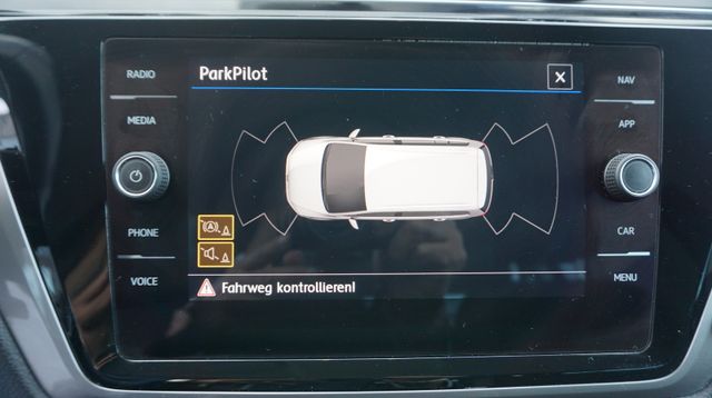 Fahrzeugabbildung Volkswagen Touran AUTOMATIK+NAVI+SHZ+TEMPOMAT Touran Trendl