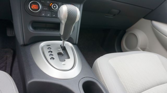 Fahrzeugabbildung Nissan Qashqai AUTOMATIK+NAVIGATION+KAMERA+ALU Acenta