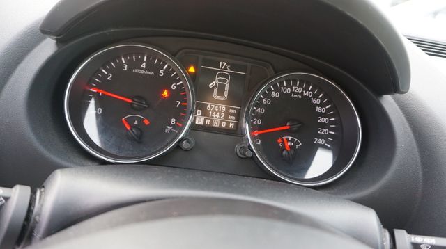 Fahrzeugabbildung Nissan Qashqai AUTOMATIK+NAVIGATION+KAMERA+ALU Acenta