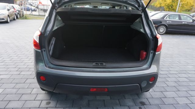 Fahrzeugabbildung Nissan Qashqai AUTOMATIK+NAVIGATION+KAMERA+ALU Acenta