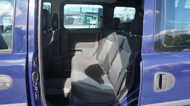 Fahrzeugabbildung Opel Combo KLIMA+AHK+TÜV ASU NEU Tour