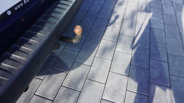 Fahrzeugabbildung Opel Combo KLIMA+AHK+TÜV ASU NEU Tour