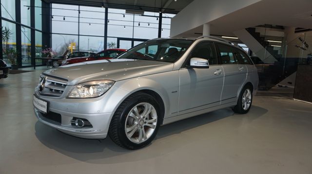 Fahrzeugabbildung Mercedes-Benz C 180 T CGI AUTOMATIK+TEMPOMAT+SHZ+PDC