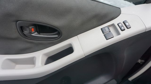 Fahrzeugabbildung Toyota Yaris KLIMA+EINPARKHILFE+TÜV ASU NEU Cool+