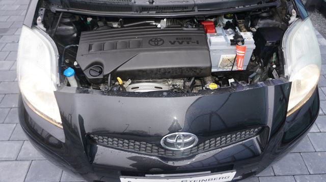 Fahrzeugabbildung Toyota Yaris KLIMA+EINPARKHILFE+TÜV ASU NEU Cool+