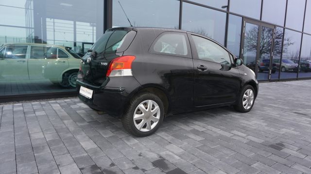 Fahrzeugabbildung Toyota Yaris KLIMA+EINPARKHILFE+TÜV ASU NEU Cool+