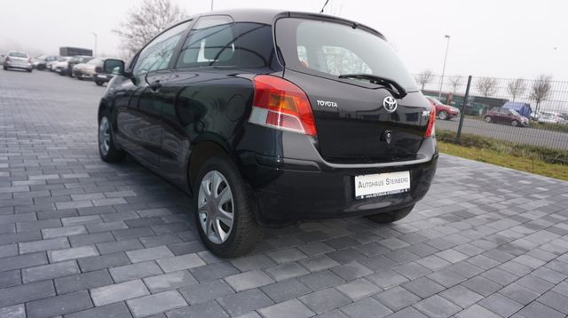 Fahrzeugabbildung Toyota Yaris KLIMA+EINPARKHILFE+TÜV ASU NEU Cool+