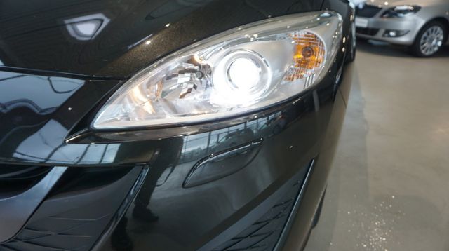 Fahrzeugabbildung Mazda 5 NAVIGATION+7 SITZE+XENON+LEDER+PDC Sports-Line