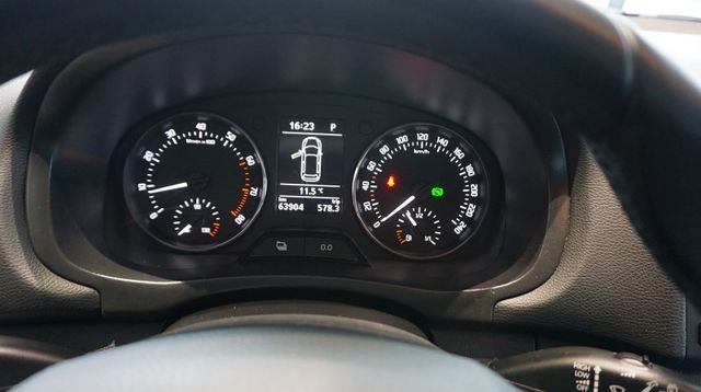 Fahrzeugabbildung Skoda Roomster AUTOMATIK+SITZHEIZUNG+ALU+KLIMAAUTOMATI