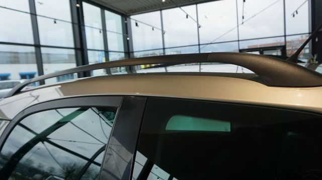 Fahrzeugabbildung Skoda Roomster AUTOMATIK+SITZHEIZUNG+ALU+KLIMAAUTOMATI