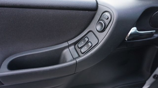 Fahrzeugabbildung Opel Zafira ALU+KLIMA+7 SITZE+TÜV ASU NEU Elegance