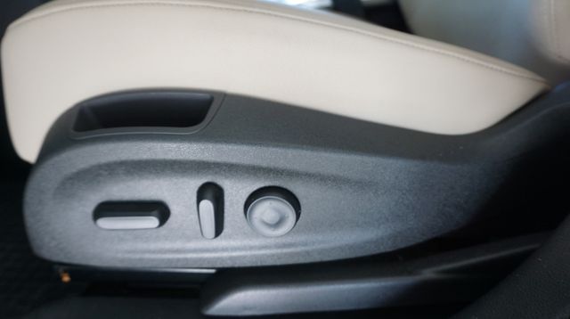 Fahrzeugabbildung Opel Zafira C AUTOMATIK+NAVIGATION+KAMERA+SHZ Busines