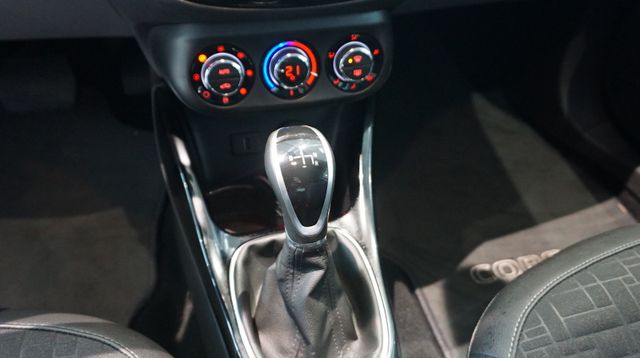 Fahrzeugabbildung Opel Corsa E AUTOMATIK+SITZHEIZUNG+TEMPOMAT+ALU Innov