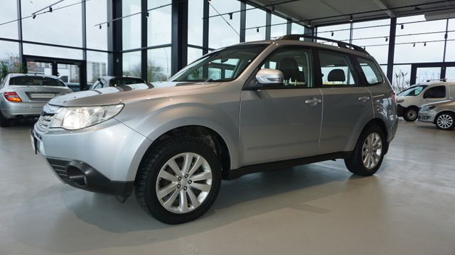 Subaru Forester KAMERA+LEDER+PANO+ALLRAD+AHK Exclusive