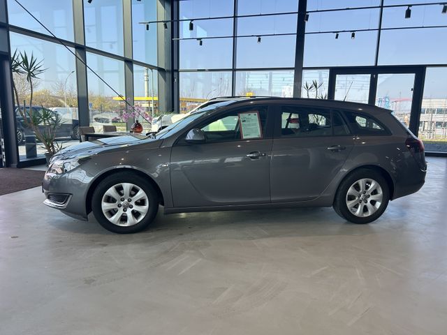 Fahrzeugabbildung Opel Insignia A Sports Tourer TEMPOMAT+AHK+PDC Select