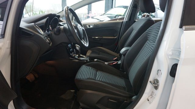 Fahrzeugabbildung Ford Fiesta AUTOMATIK+NAVIGATION+SITZHEIZUNG+PDC Tita