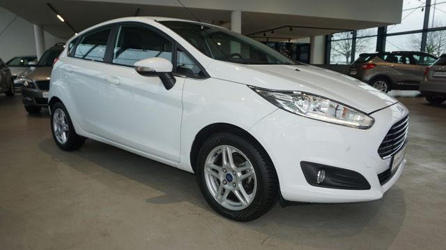 Fahrzeugabbildung Ford Fiesta AUTOMATIK+NAVIGATION+SITZHEIZUNG+PDC Tita