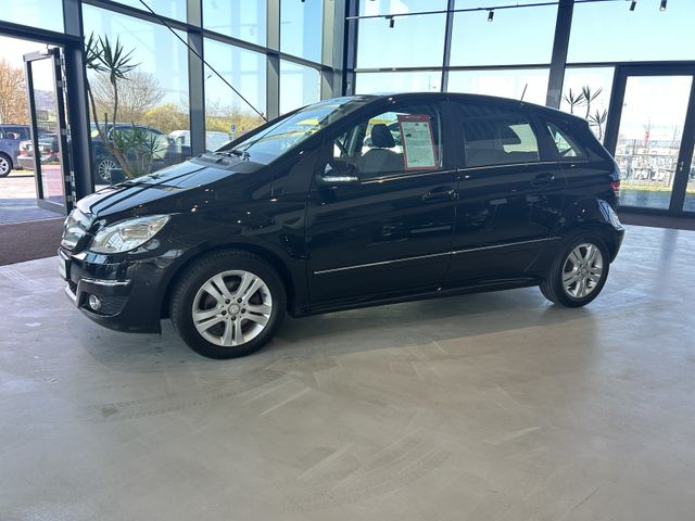 Fahrzeugabbildung Mercedes-Benz B 200 AUTOMATIK+SITZHEIZUNG+TEMPOMAT+PDC