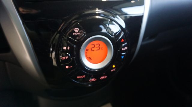 Fahrzeugabbildung Nissan Note AUTOMATIK+NAVIGATION+TEMPOMAT Acenta Plus