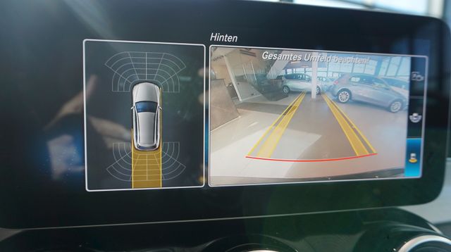 Fahrzeugabbildung Mercedes-Benz C 180 C 180 C T-Modell C 180 T AUTOMATIK+NAVI