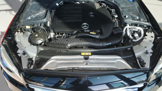 Fahrzeugabbildung Mercedes-Benz C 180 C 180 C T-Modell C 180 T AUTOMATIK+NAVI
