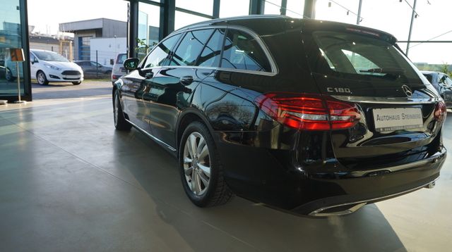 Fahrzeugabbildung Mercedes-Benz C 180 C 180 C T-Modell C 180 T AUTOMATIK+NAVI