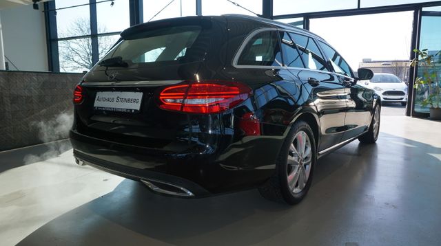 Fahrzeugabbildung Mercedes-Benz C 180 C 180 C T-Modell C 180 T AUTOMATIK+NAVI