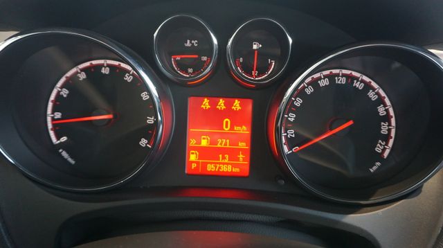 Fahrzeugabbildung Opel Meriva B AUTOMATIK+NAVIGATION+TEMPOMAT+PDC Editi