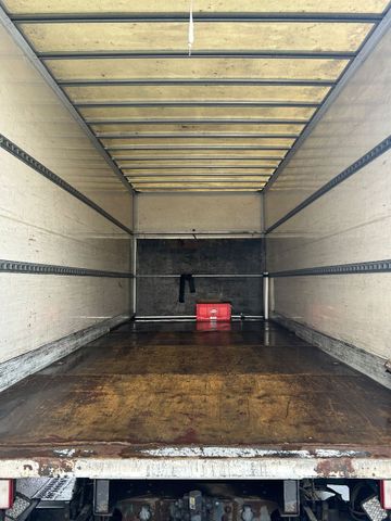 Fahrzeugabbildung Iveco m122