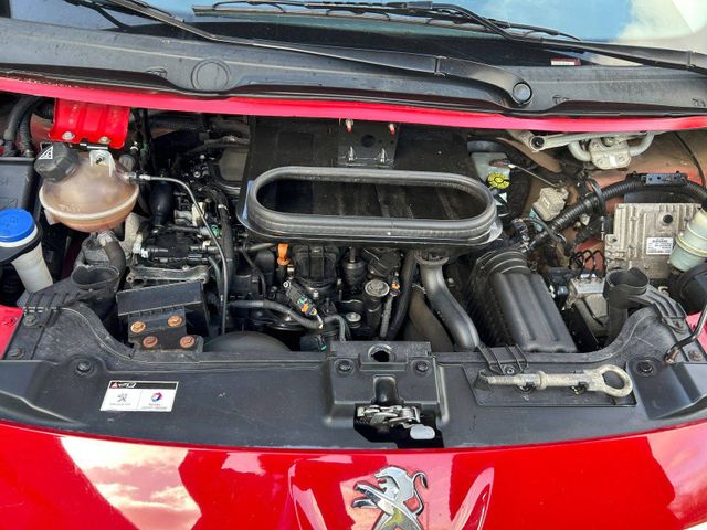 Fahrzeugabbildung Peugeot Expert Expert Kasten L2H1 Kasten