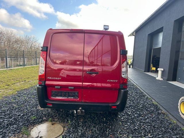 Fahrzeugabbildung Peugeot Expert Expert Kasten L2H1 Kasten