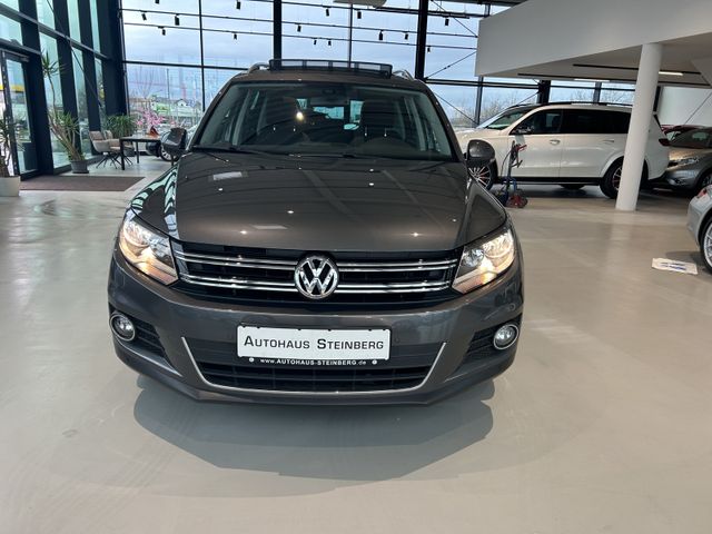 Fahrzeugabbildung Volkswagen Tiguan AUTOMATIK+NAVIGATION+PANO+AHK Cup Sport &