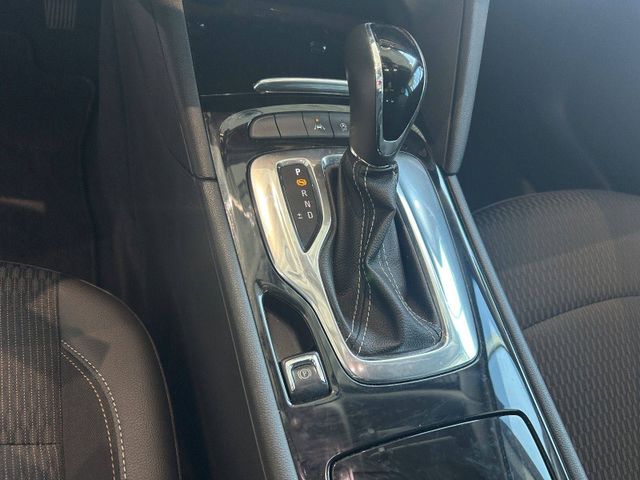 Fahrzeugabbildung Opel Insignia AUTOMATIK+NAVIGATION+KAMERA+PDC+TEMPOM