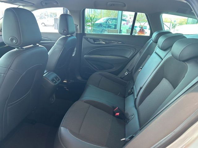 Fahrzeugabbildung Opel Insignia AUTOMATIK+NAVIGATION+KAMERA+PDC+TEMPOM