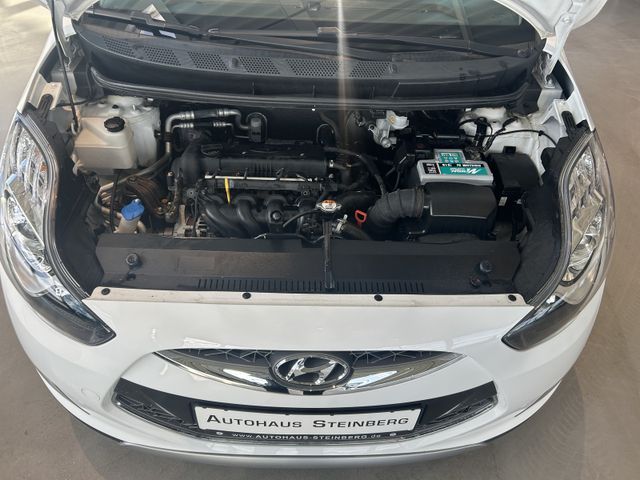 Fahrzeugabbildung Hyundai ix20 CROSSLINE AUTOMATIK+PDC+EINPARKHILFE