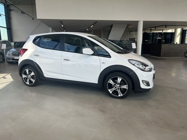 Fahrzeugabbildung Hyundai ix20 CROSSLINE AUTOMATIK+PDC+EINPARKHILFE