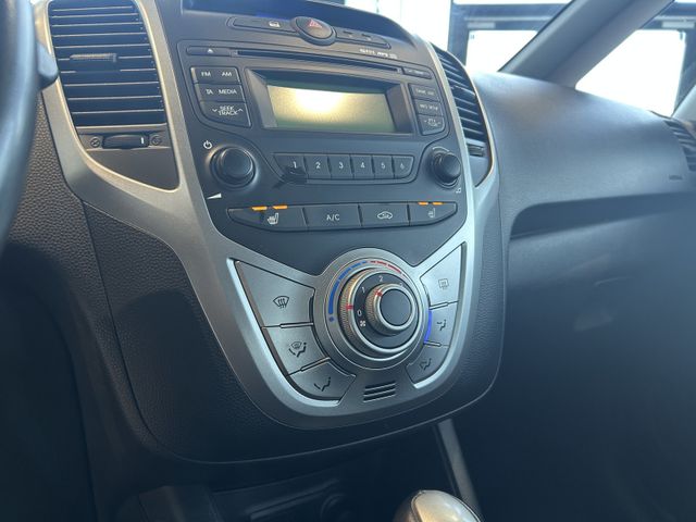 Fahrzeugabbildung Hyundai ix20 AUTOMATIK+SITZHEIZUNG+PDC ix20 FIFA world C