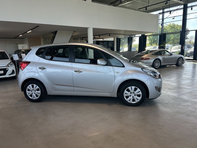 Fahrzeugabbildung Hyundai ix20 AUTOMATIK+SITZHEIZUNG+PDC ix20 FIFA world C