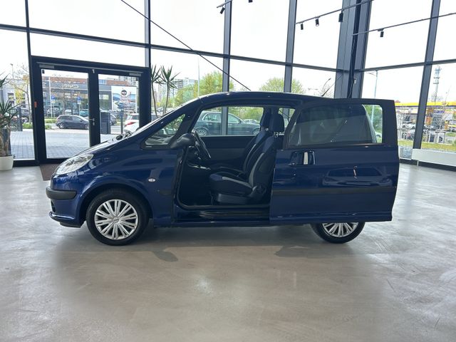 Fahrzeugabbildung Peugeot 1007 AUTOMATIK+EINPARKHILFE+TÜV ASU NEU 1007 Pre