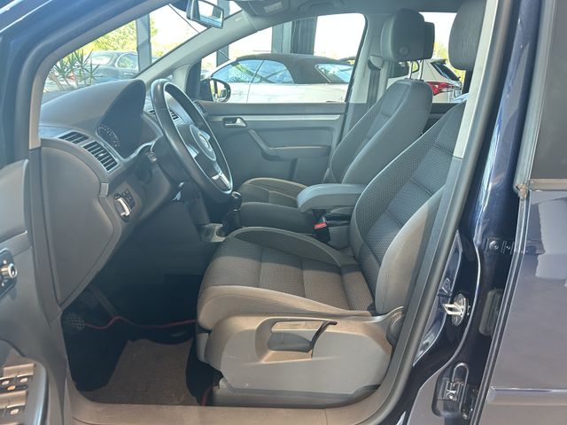Fahrzeugabbildung Volkswagen Touran SITZHEIZUNG+TEMPOMAT+7 SITZE+PDC Touran C