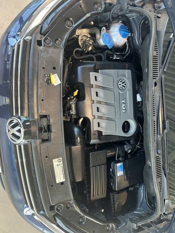 Fahrzeugabbildung Volkswagen Touran SITZHEIZUNG+TEMPOMAT+7 SITZE+PDC Touran C