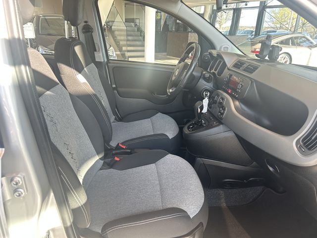 Fahrzeugabbildung Fiat Panda AUTOMATIK+1 HAND+EINPARKHILFE+ALU Panda Lo