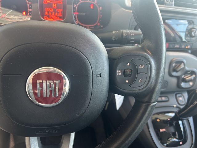 Fahrzeugabbildung Fiat Panda AUTOMATIK+1 HAND+EINPARKHILFE+ALU Panda Lo