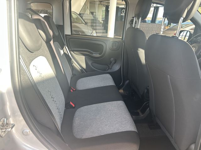 Fahrzeugabbildung Fiat Panda AUTOMATIK+1 HAND+EINPARKHILFE+ALU Panda Lo