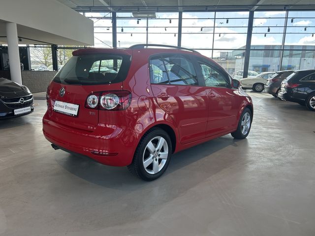 Fahrzeugabbildung Volkswagen Golf AUTOMATIK+1 HAND+EINPARKHILFE Golf Plus VI