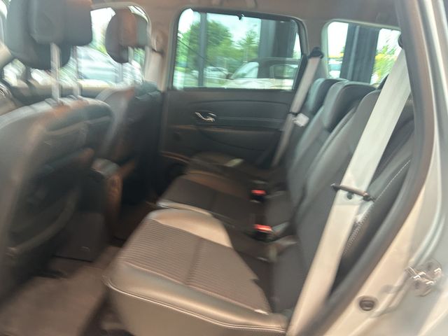 Fahrzeugabbildung Renault Scenic Scenic III Grand BOSE Edition AUTOMATIK+