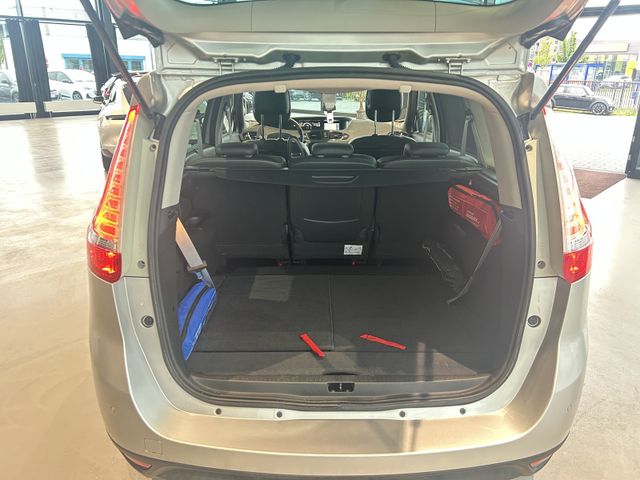 Fahrzeugabbildung Renault Scenic Scenic III Grand BOSE Edition AUTOMATIK+