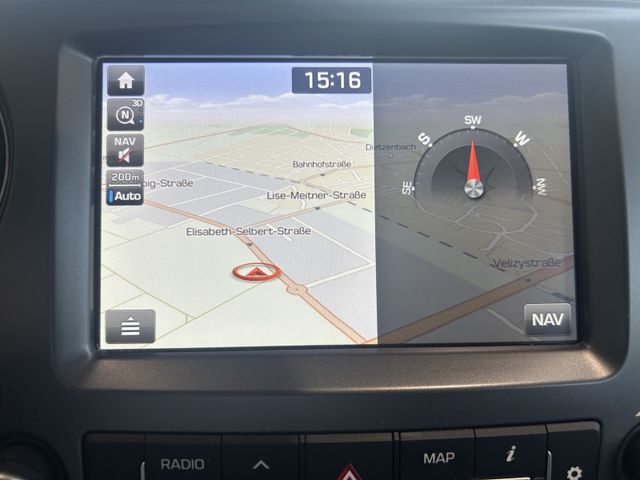 Fahrzeugabbildung Hyundai i10 AUTOMATIK+NAVIGATION+SITZHEIZUNG+PDC i10 Pas