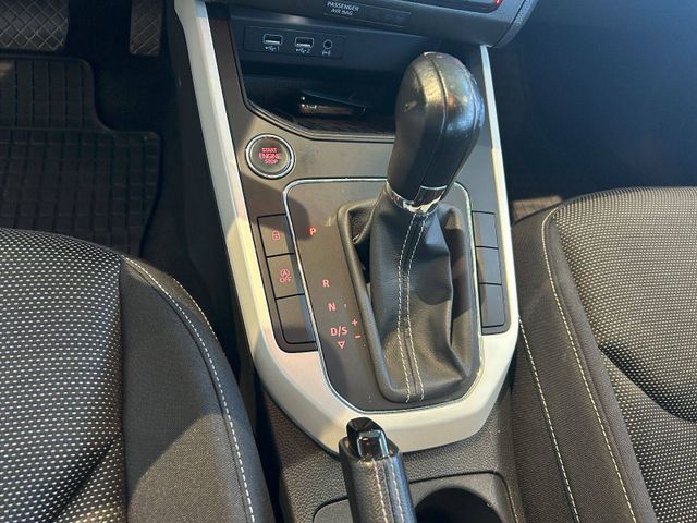 Fahrzeugabbildung Seat Arona AUTOMATIK+NAVI+SHZ+PDC+LED Arona Xcellence