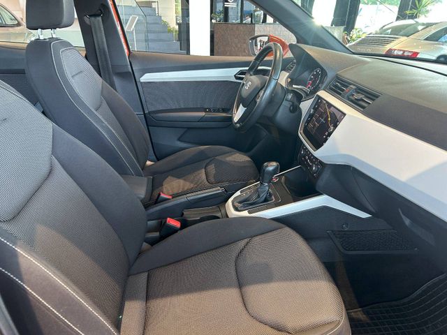 Fahrzeugabbildung Seat Arona AUTOMATIK+NAVI+SHZ+PDC+LED Arona Xcellence